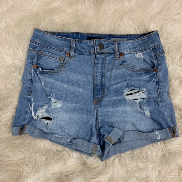 Aeropostale Pants - Aeropostale high waisted distressed shorts